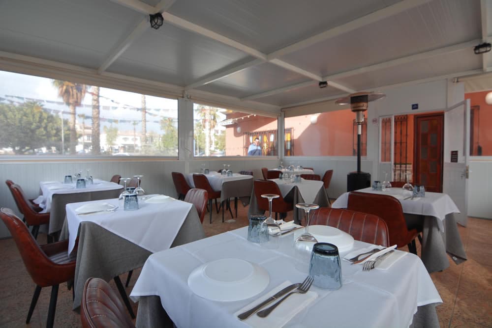Indian cuisine at Pahuna Torrox