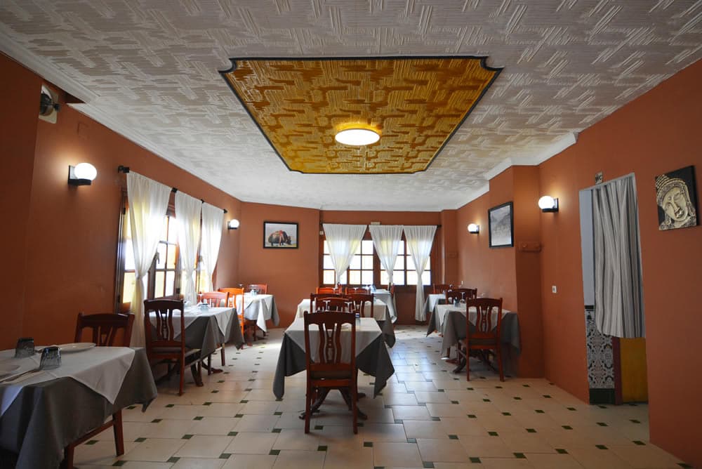 Pahuna restaurant food