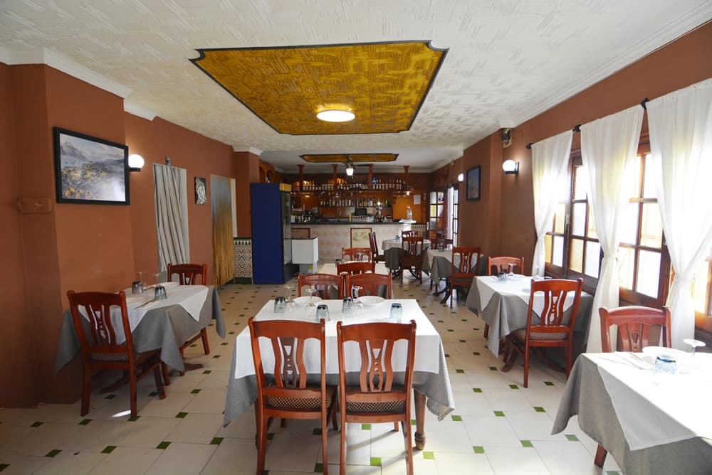 Pahuna restaurant ambience